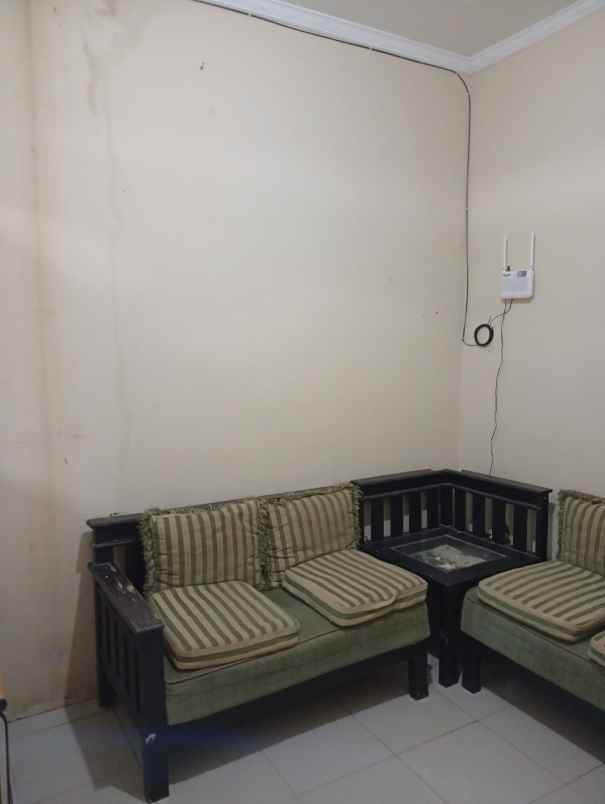 dijual rumah di pondok cabe ilir tangsel