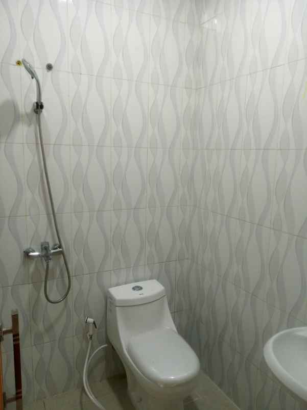 dijual rumah di simprug diporis tangerang