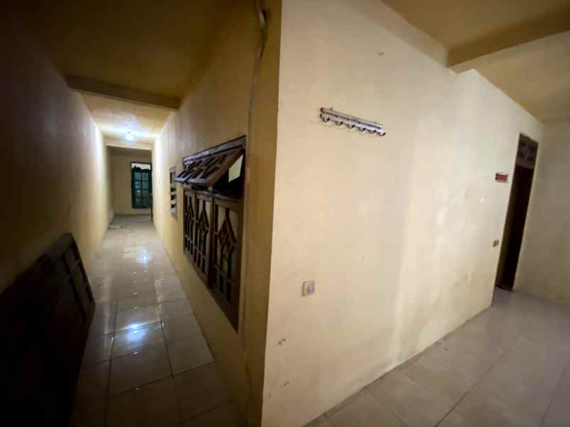 dijual rumah dijual rimah di jl
