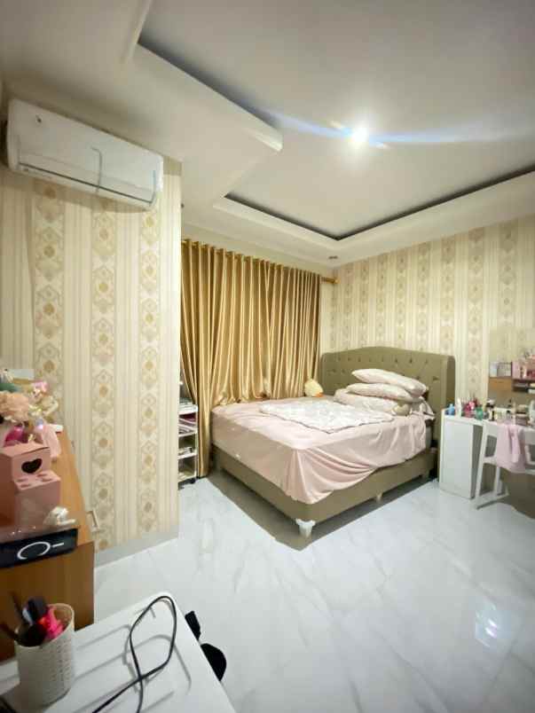 dijual rumah diover kredit rumah di