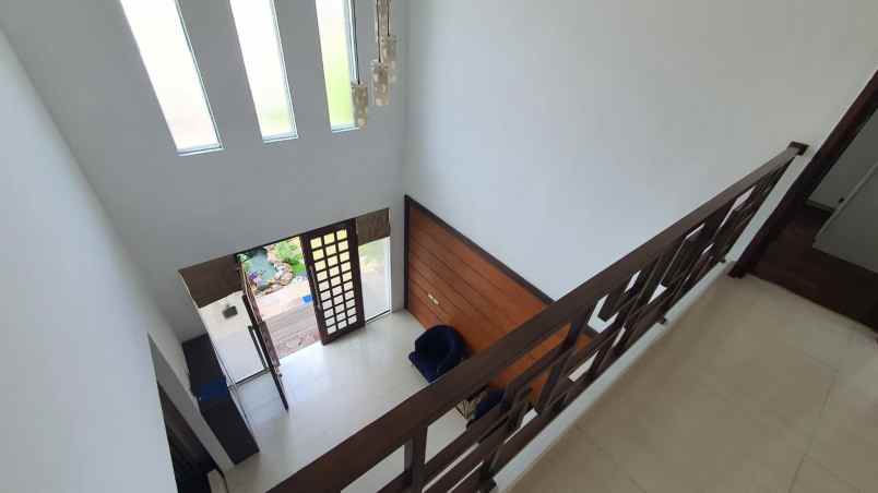 dijual rumah fullerton citraland