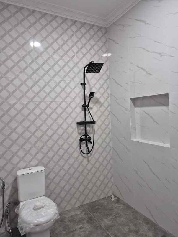 dijual rumah gading pandawa kelapa gading