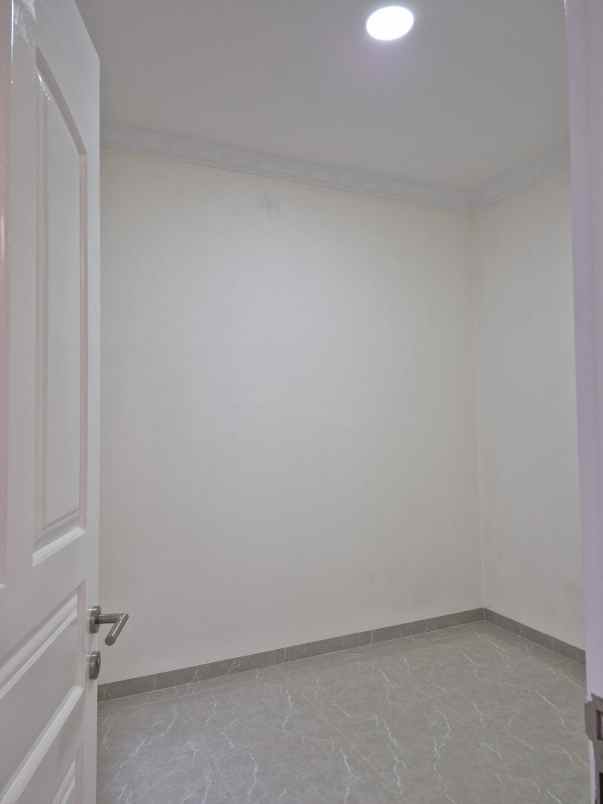 dijual rumah gading pandawa kelapa gading