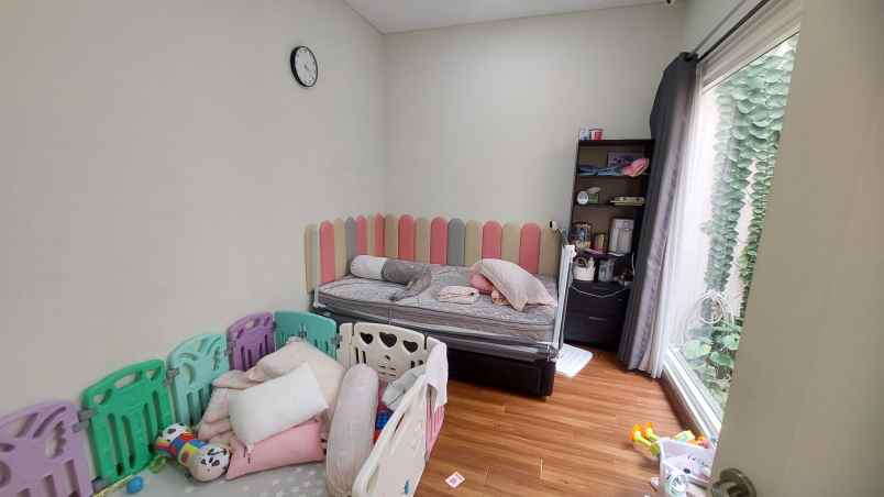 dijual rumah gading serpong cluster