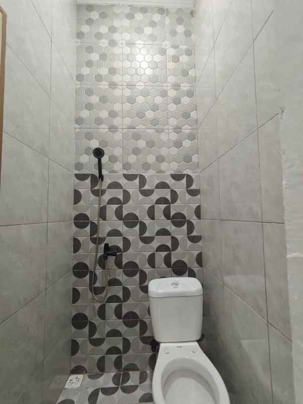 dijual rumah graha persada sentosa