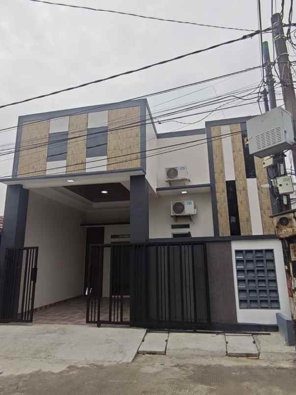 dijual rumah graha persada sentosa