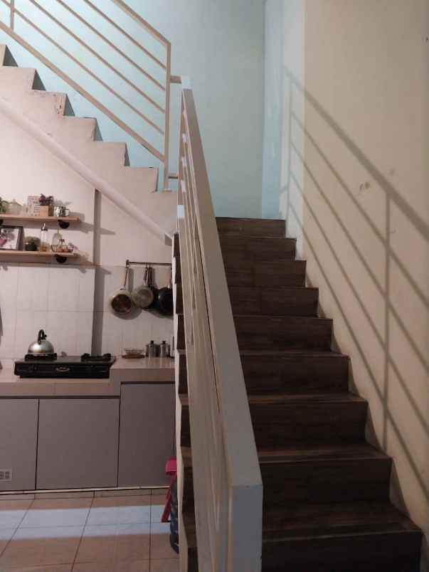 dijual rumah graha taman bunga komplek bsb