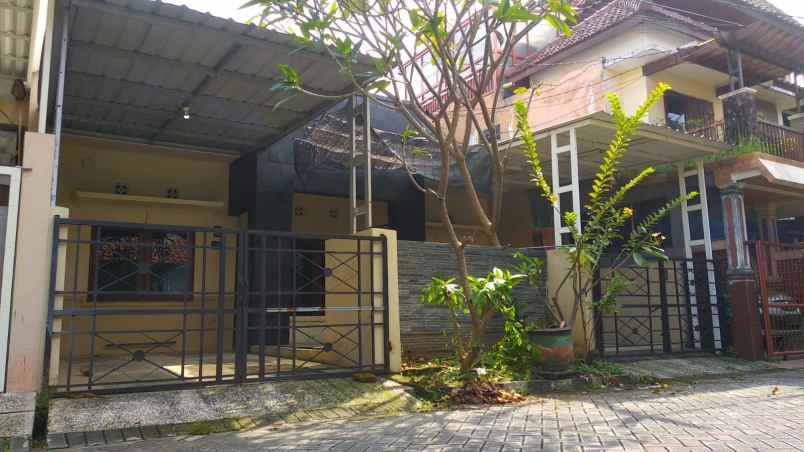 dijual rumah griya babatan mukti wiyung