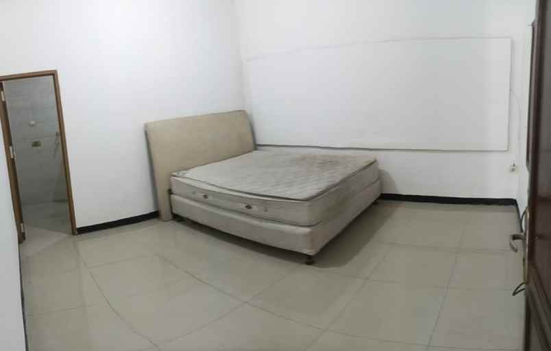 dijual rumah griya babatan mukti wiyung