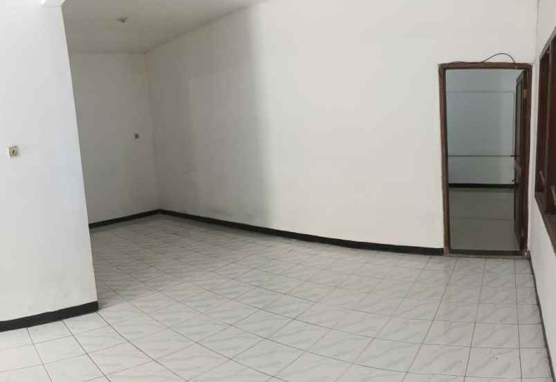dijual rumah griya babatan mukti wiyung
