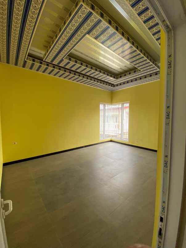 dijual rumah hambalang