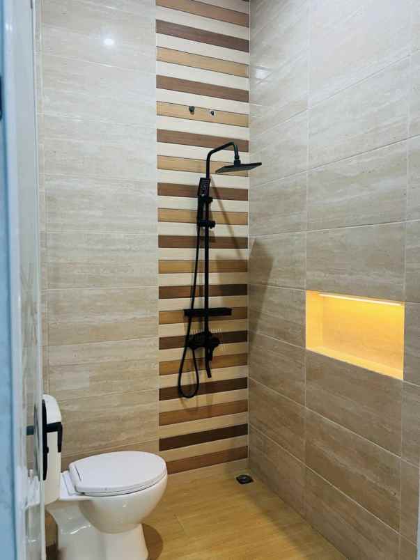 dijual rumah harapan indah 1 perumahan