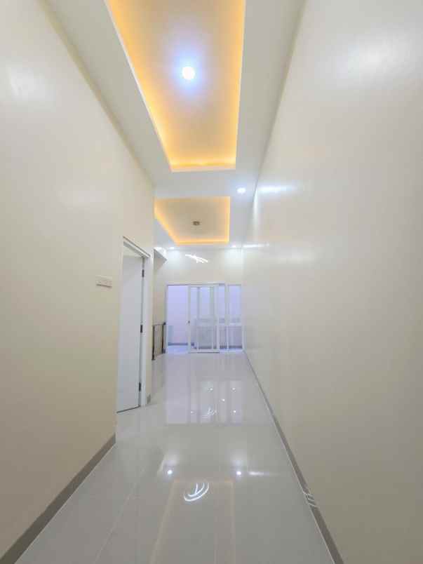 dijual rumah harapan indah