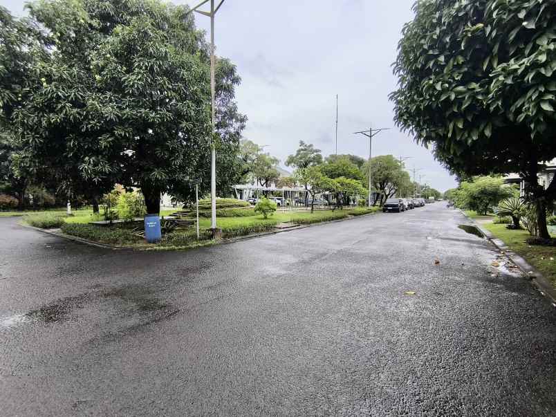 dijual rumah harapan indah