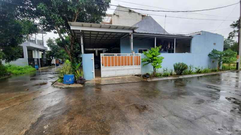 dijual rumah hook dalam cluster