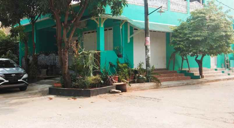 dijual rumah hook di villa indah permai bekasi utara