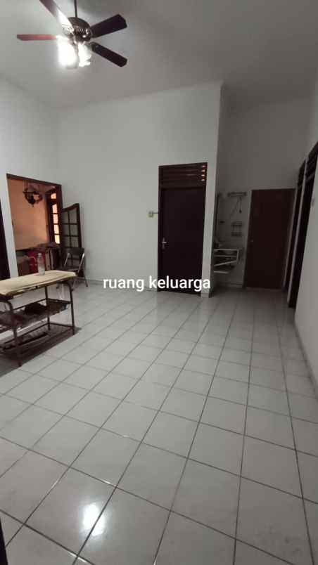 dijual rumah hook gayungsari gayungan surabaya