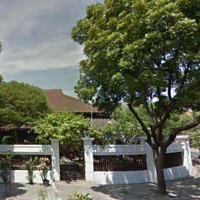 dijual rumah hook gayungsari gayungan surabaya