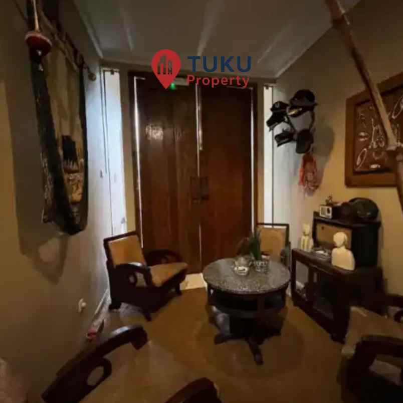 dijual rumah hook luas nyaman di griya loka bsd