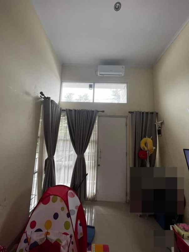 dijual rumah hunian hook lokasi ciputat dekat stasiun