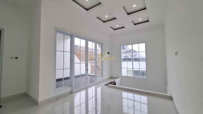 dijual rumah jagakarsa