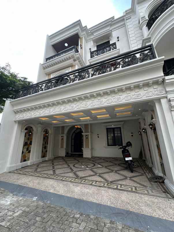 dijual rumah jagakarsa jakarta selatan