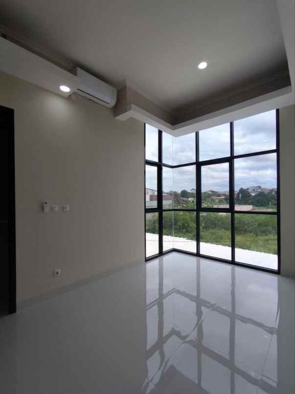 dijual rumah jaka mulya