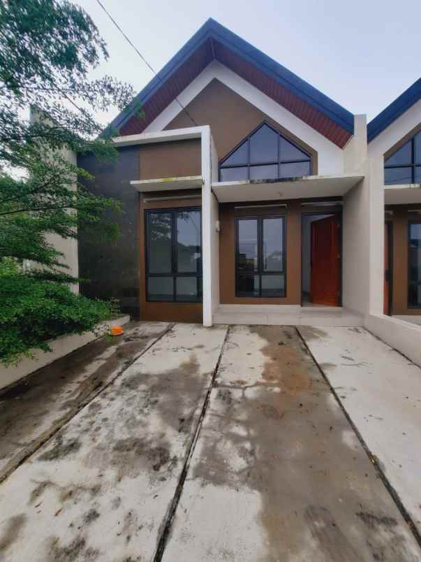 dijual rumah jalan babakan