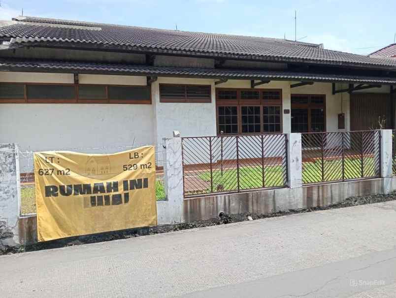 dijual rumah jalan batu indah raya