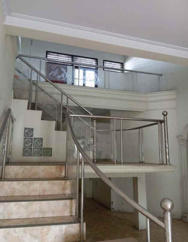 dijual rumah jalan beo indah i sei