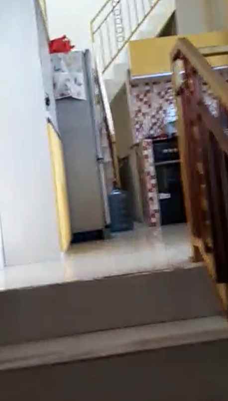 dijual rumah jalan bidara cina