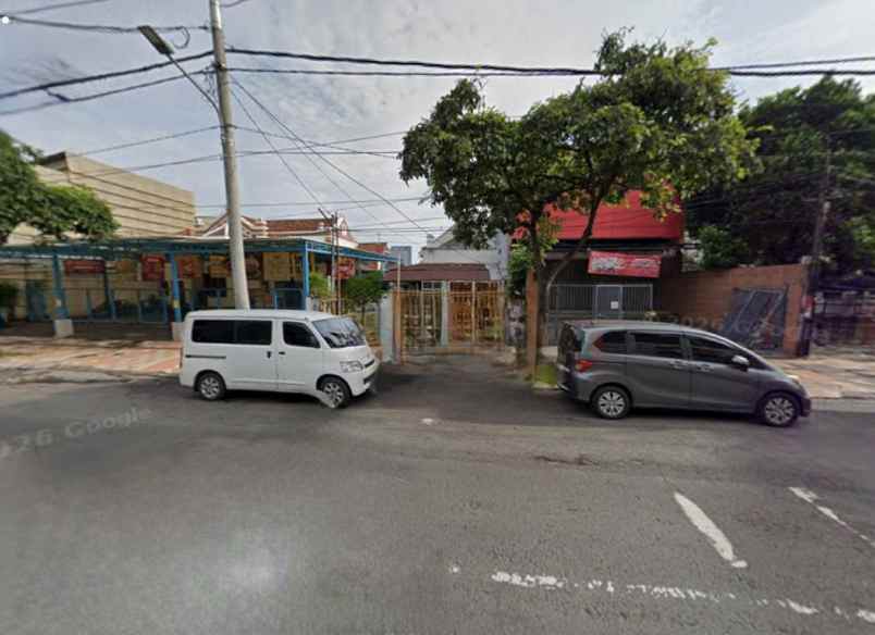 dijual rumah jalan kedungsari