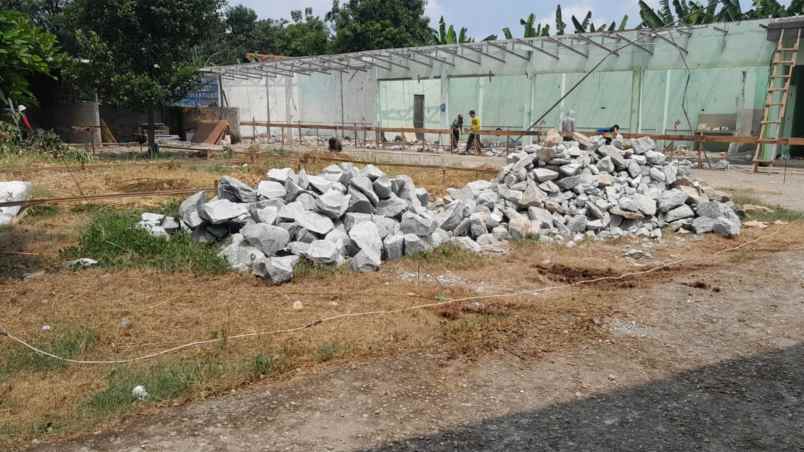 dijual rumah jalan kramat mundu