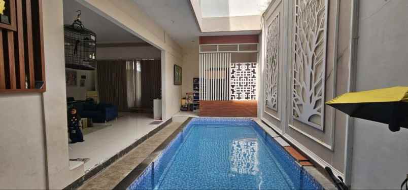 dijual rumah jalan mojo kidul