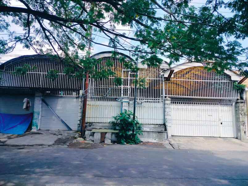 dijual rumah jalan nias kelurahan