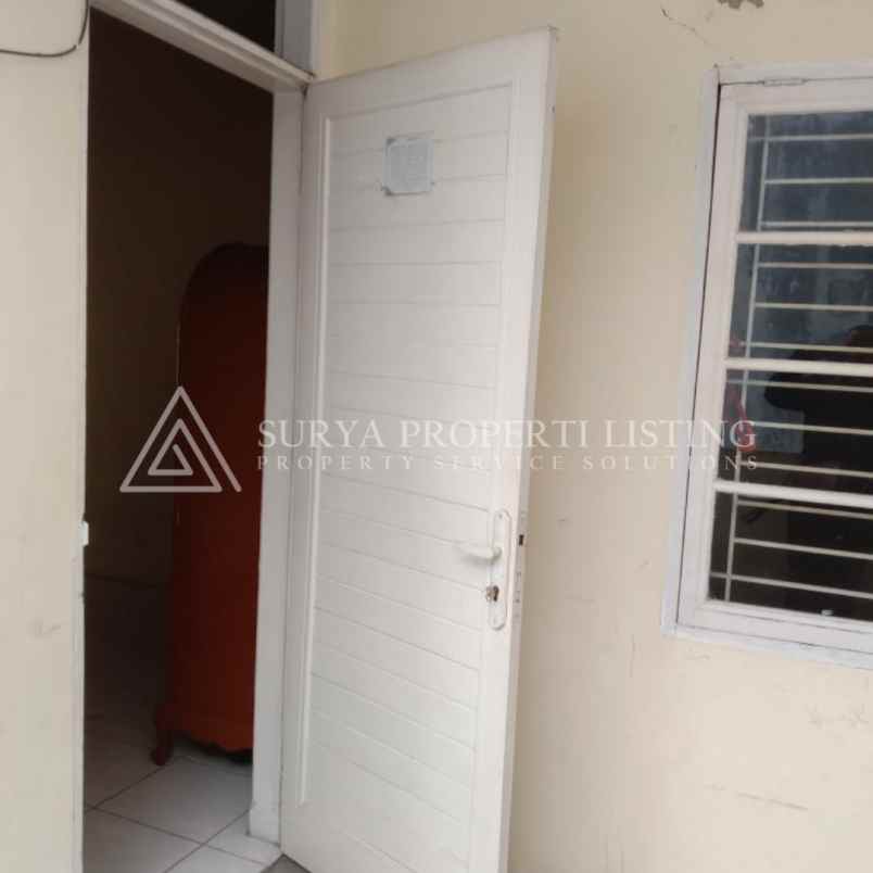 dijual rumah jalan pasar ii komplek