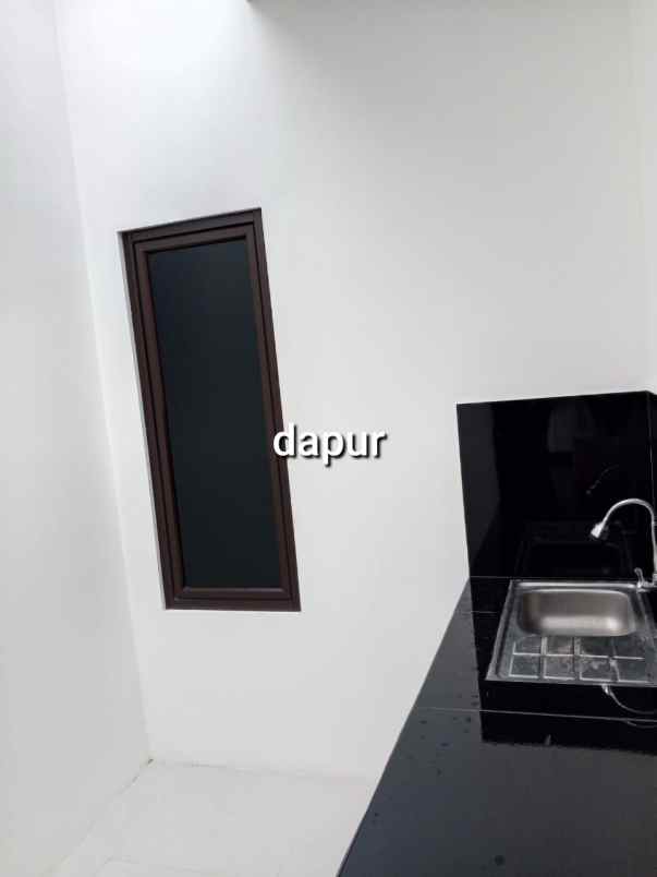 dijual rumah jalan rawa bola