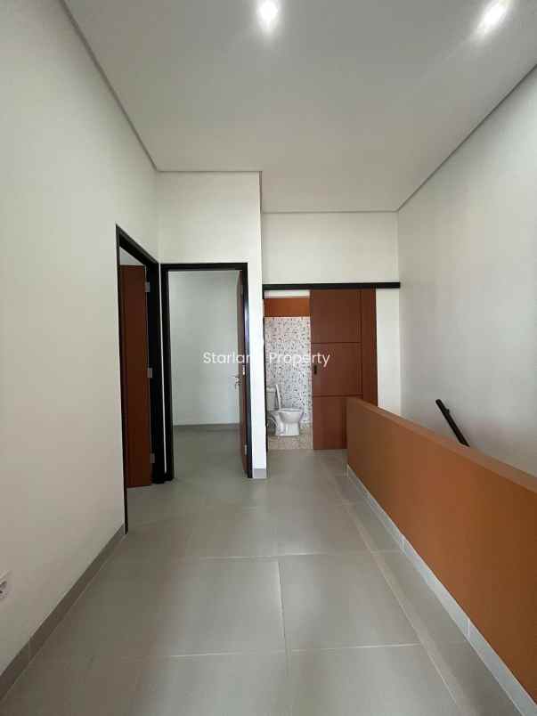 dijual rumah jalan raya pondok betung