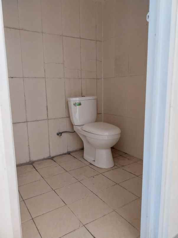 dijual rumah jalan raya sepatan mauk