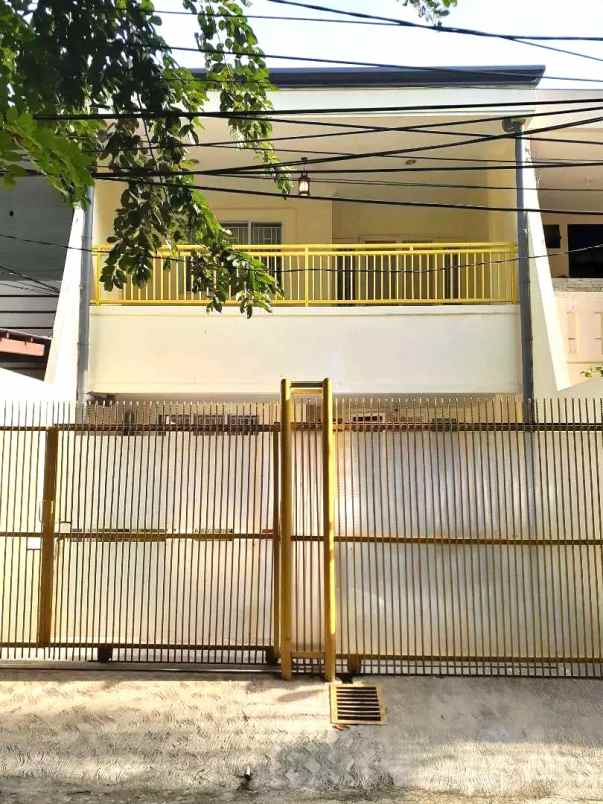 dijual rumah janur kuning residence