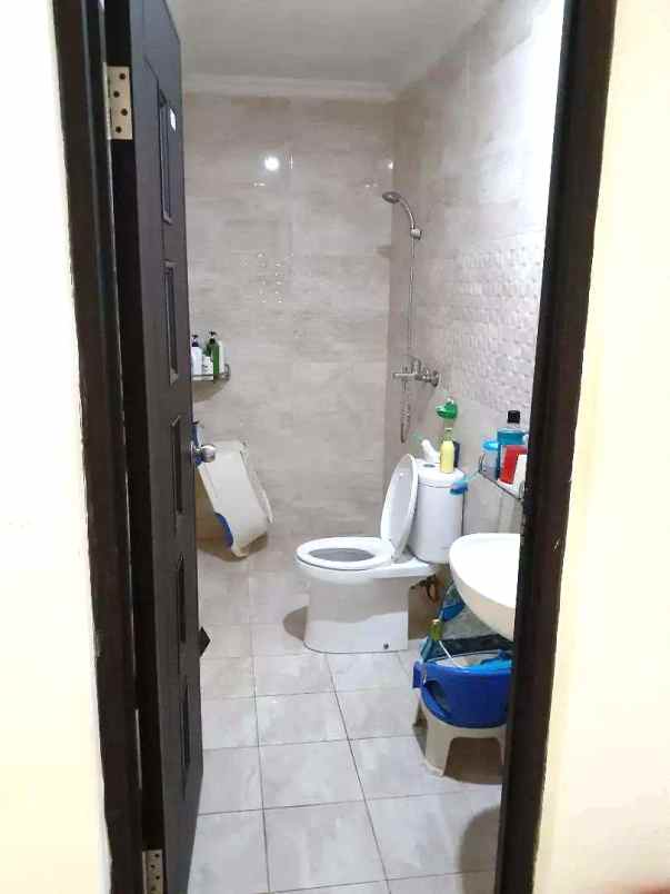 dijual rumah janur kuning residence