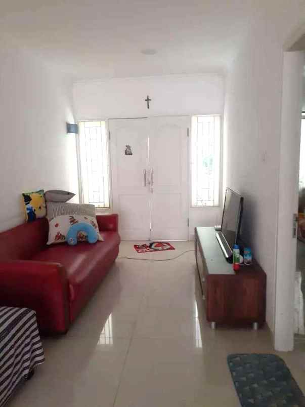 dijual rumah janur kuning residence