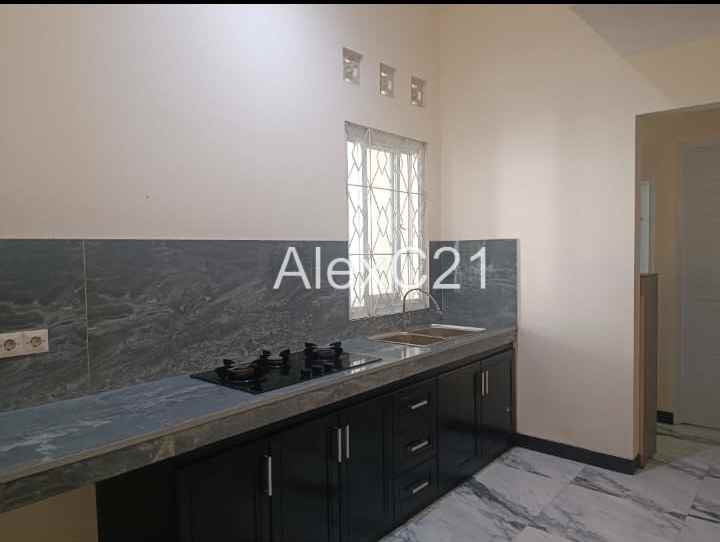 dijual rumah jati