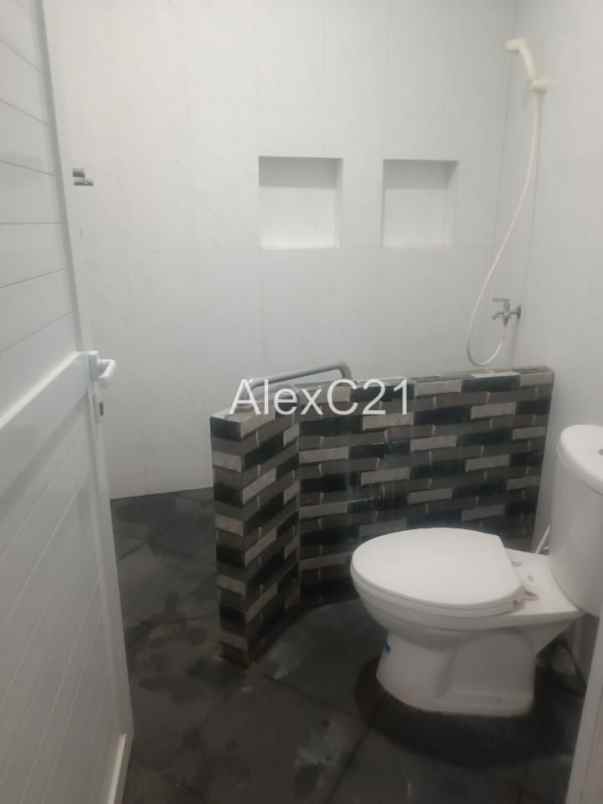 dijual rumah jati