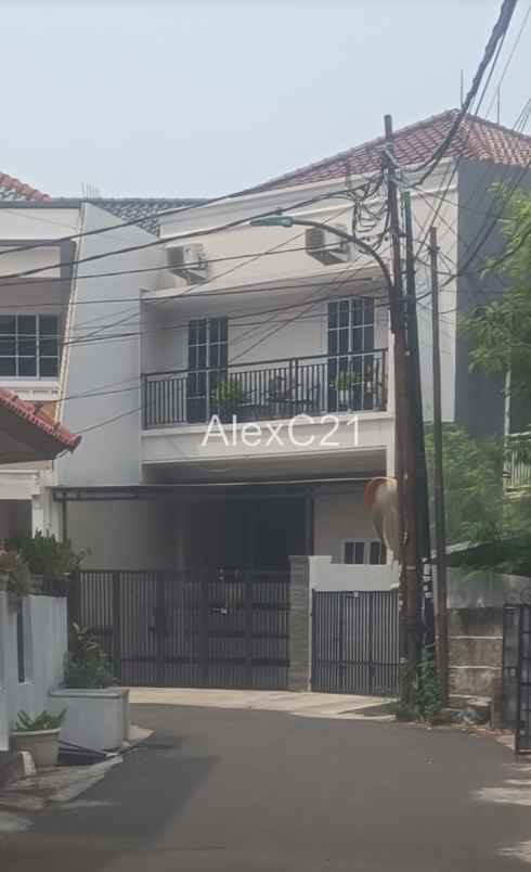 dijual rumah jati
