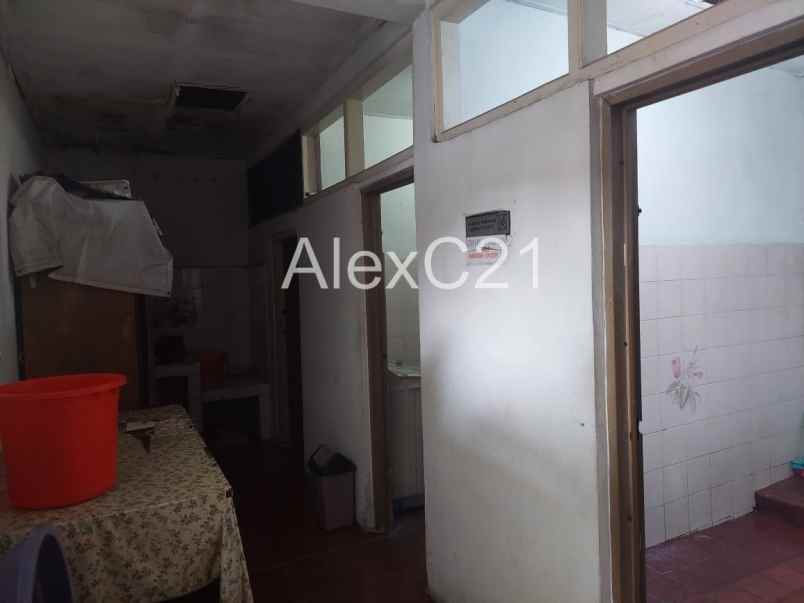 dijual rumah jati padang