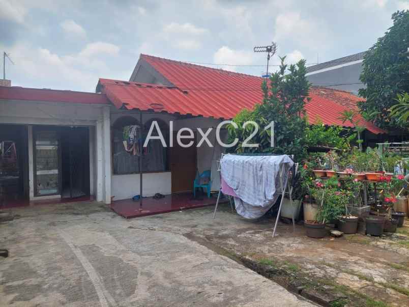 dijual rumah jati padang