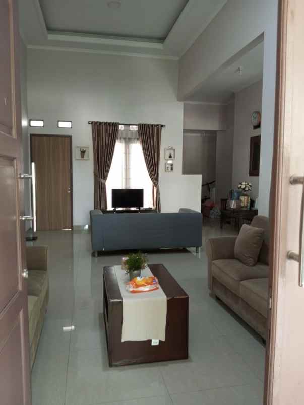 dijual rumah jatiasih