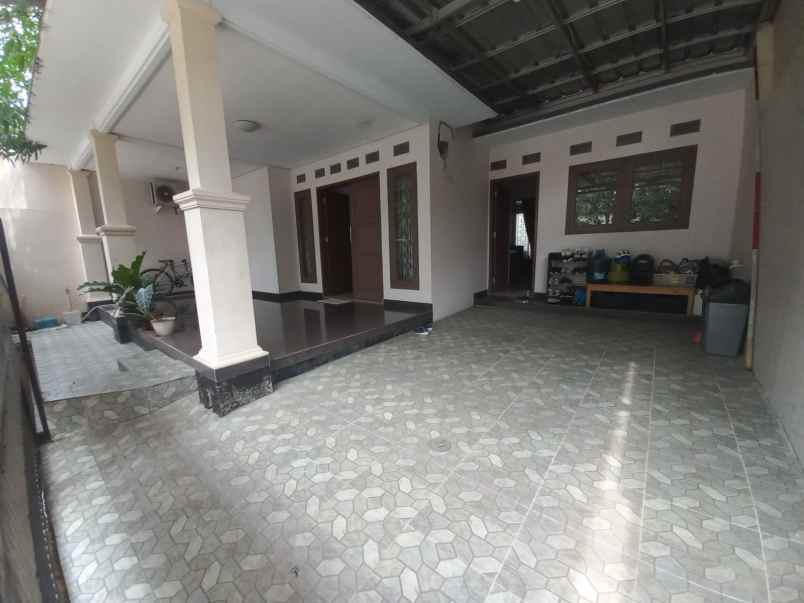 dijual rumah jatiasih