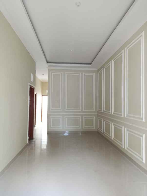 dijual rumah jetak selomartani